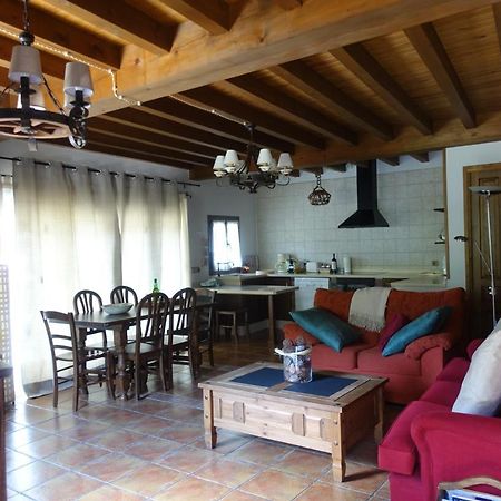 Llar De Cosme Guest House Caso Exterior photo